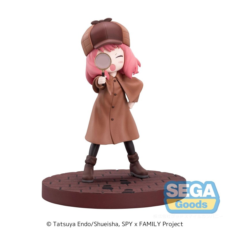 FIGURA SPY X FAMILY ANYA FORGER PLAYING DETECTIVE 12CM