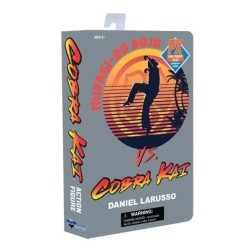 FIGURA COBRA KAI DIAMOND SELECT (DANIEL LARUSSO VHS FIG 18 CM SDCC 2022 EXCLUSIVE)
