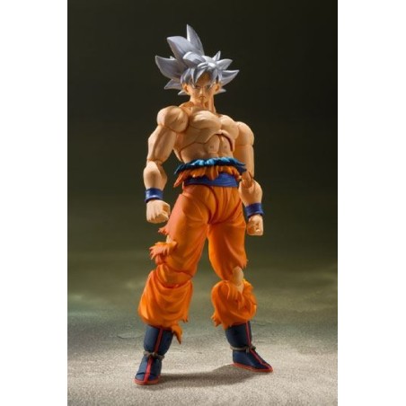 S.H. FIGUARTS DRAGON BALL SUPER (SON GOKU ULTRA INSTINCT)