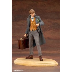 FIGURA ANIMALES FANTÁSTICOS 2 ESTATUA PVC ARTFX+ 1/10 NEWT SCAMANDER 18 CM