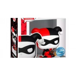 FUNKO POP! HARLEY QUINN 30 (HARLEY QUINN WITH CARDS) 454