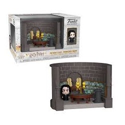 FUNKO MINI MOMENTS! HARRY POTTER (POTION CLASS-PROFESSOR SNAPE)