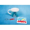 TAZA TIBURON (JAWS) SET DE REGALO TAZA + POSAVASOS + LLAVERO